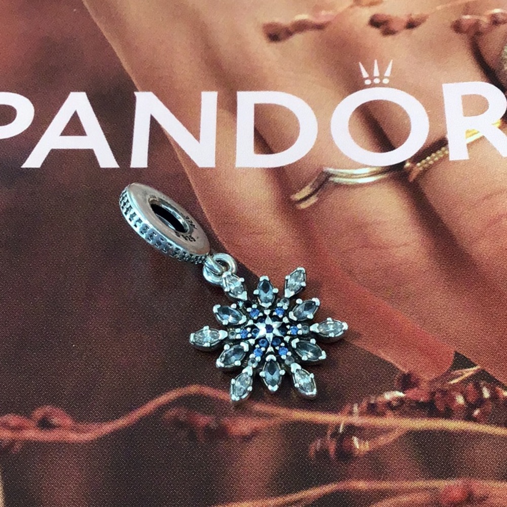Pandora Snowflake charm
